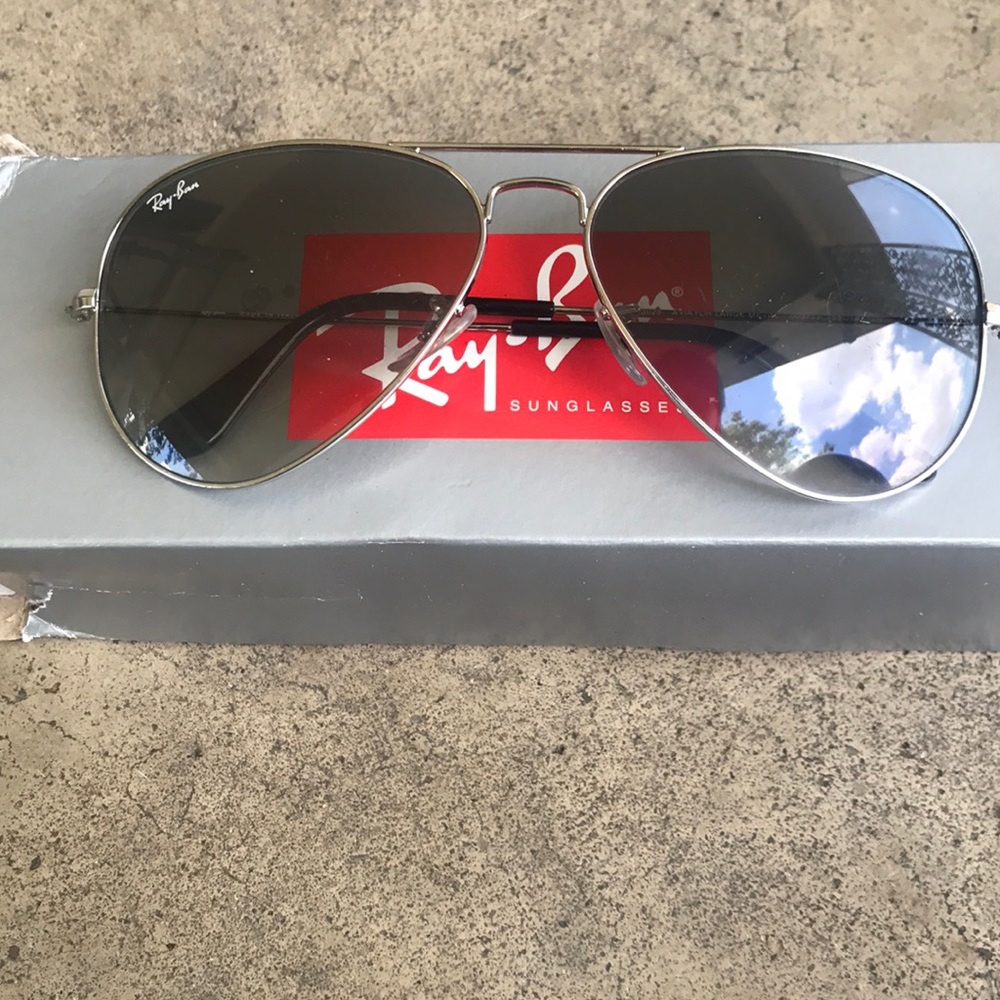 Grey Frame Ray Ban Sunglasses